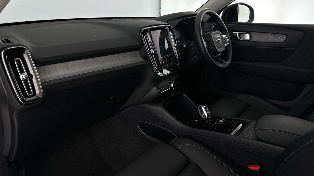 Volvo XC40 Ultra Dark Silver #6