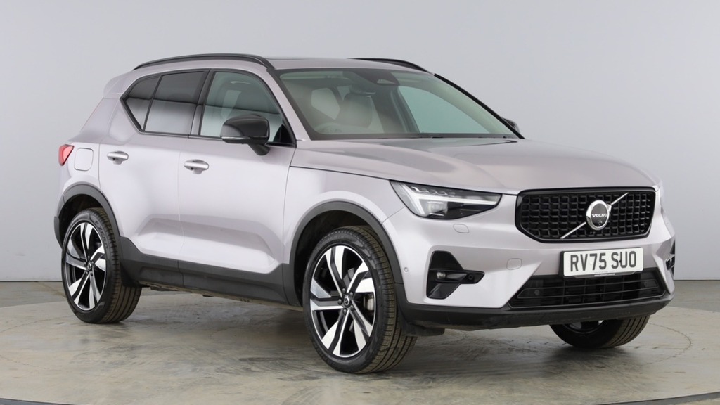 Volvo XC40 Ultra Dark Silver