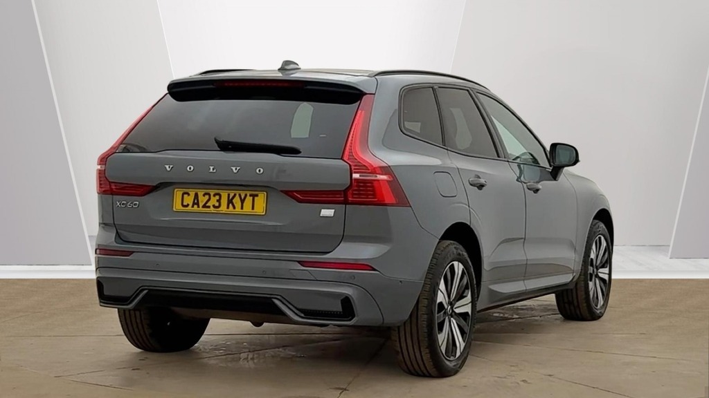 Volvo XC60 Plus Grey #3