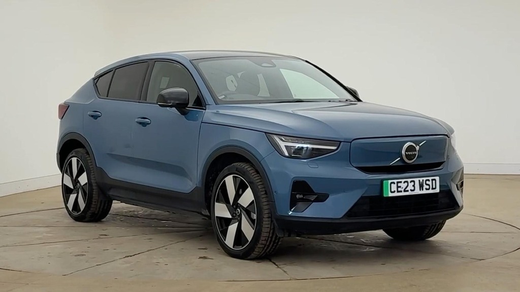 Volvo C40 Ultimate Blue