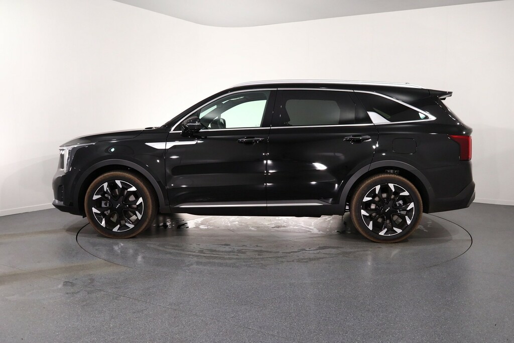 Kia Sorento Aspire Black #4