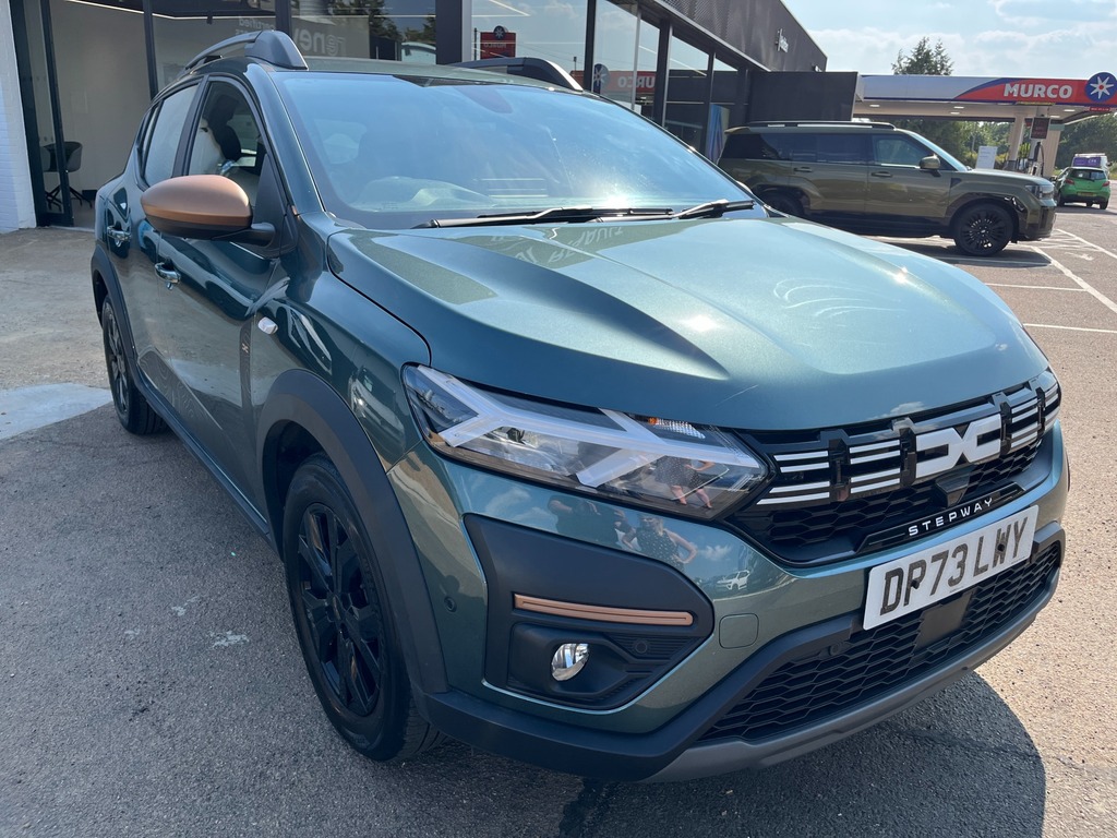 Dacia Sandero Stepway Extreme Green