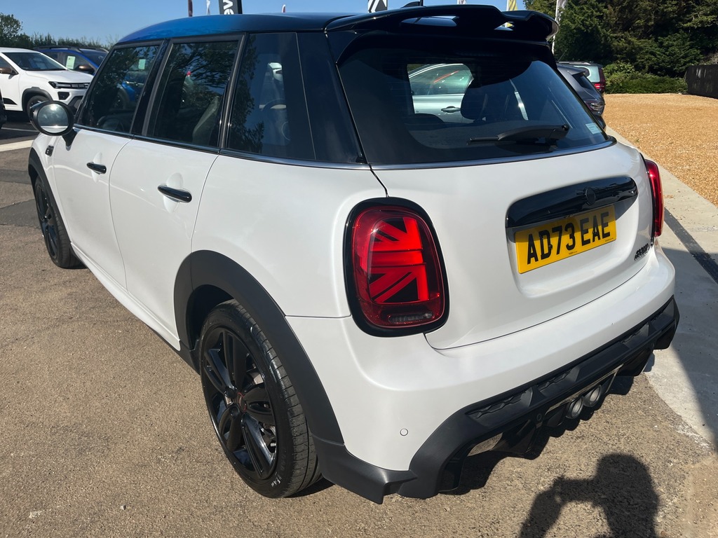 Mini Hatch Cooper S Sport AD73EAE White #5