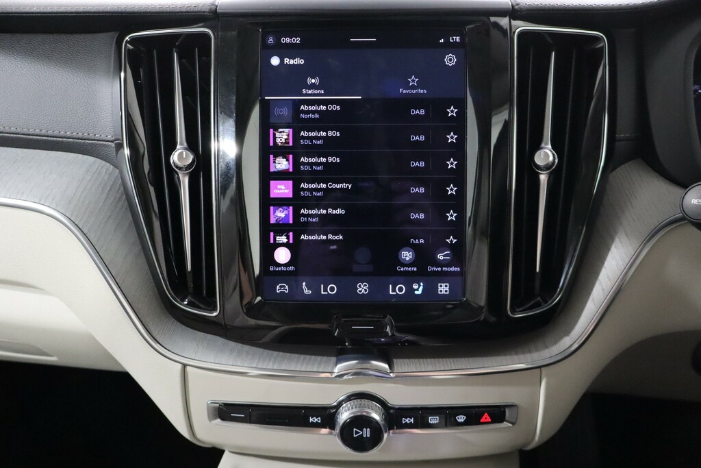 Volvo XC60 Ultimate Grey #22