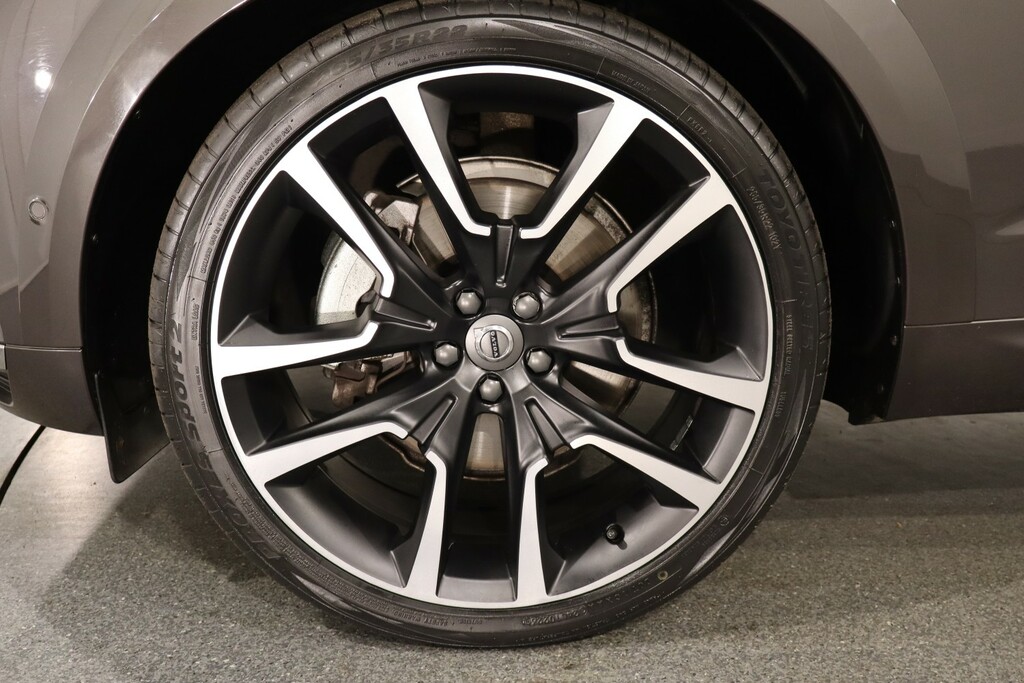 Volvo XC60 Ultimate Grey #9