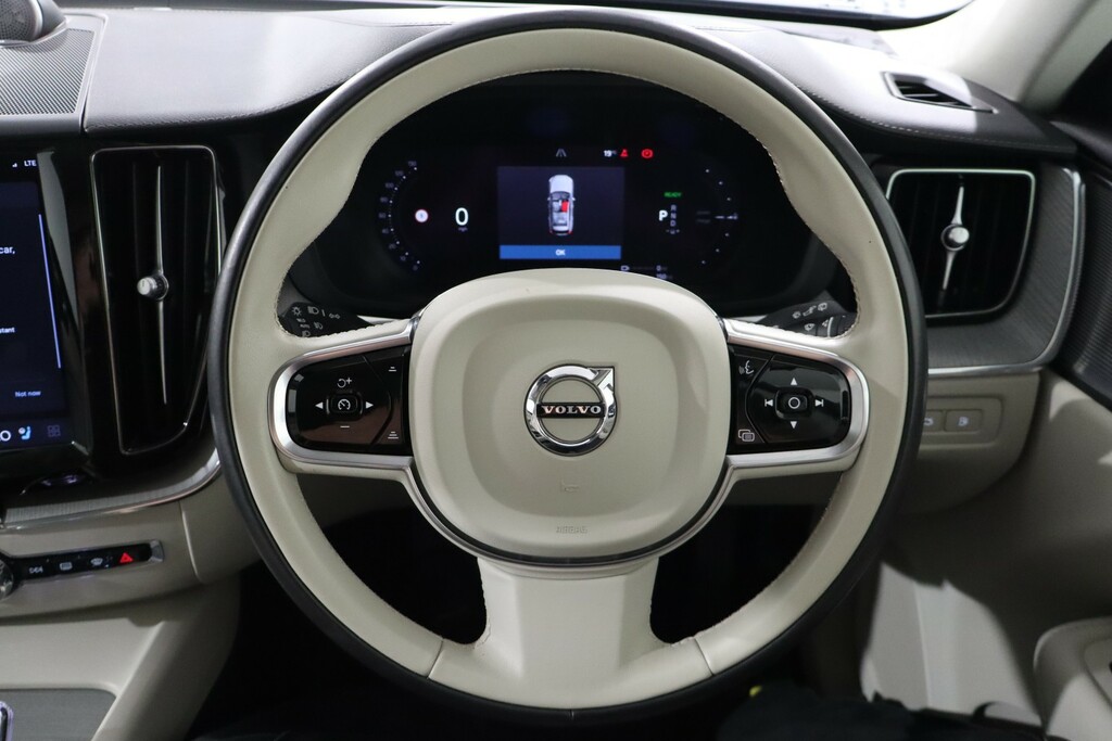 Volvo XC60 Ultimate Grey #15