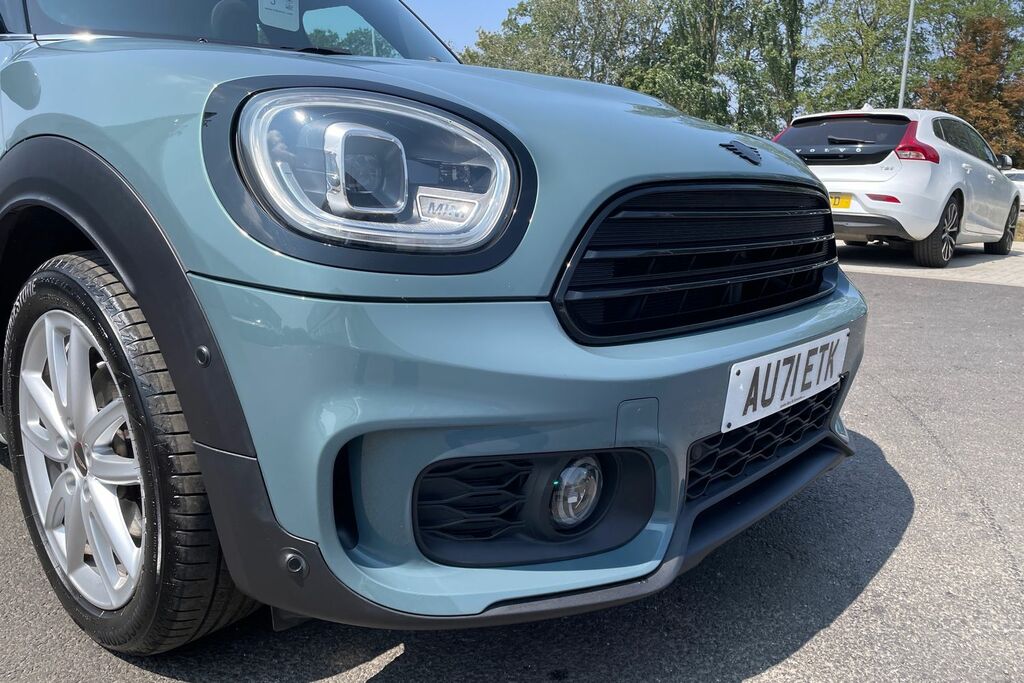 Mini Countryman Cooper S E All4 Classic Green #29