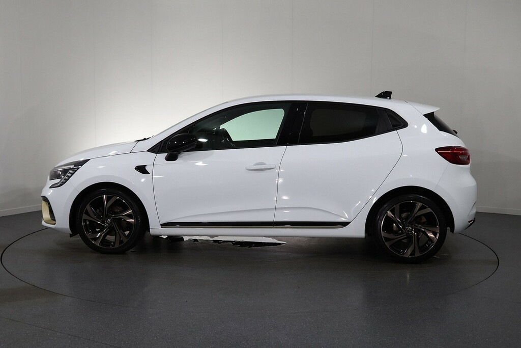 Renault Clio E-tech Engineered White #4