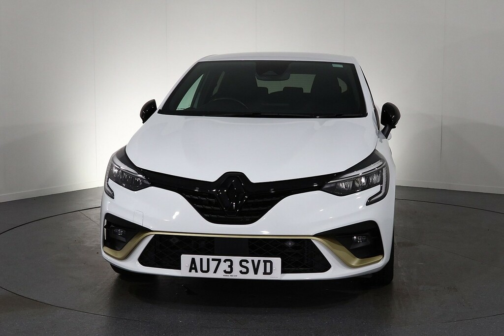Renault Clio E-tech Engineered White #2