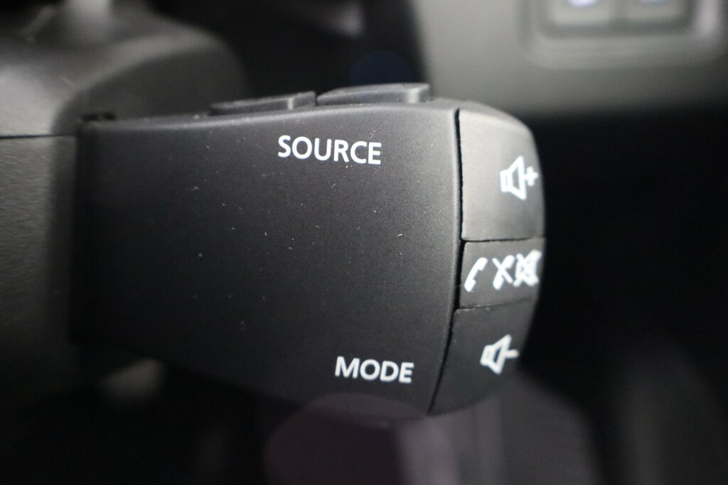 Dacia Duster 1.3 Tce 150 Journey Edc Estate ST72CXZ Blue #19