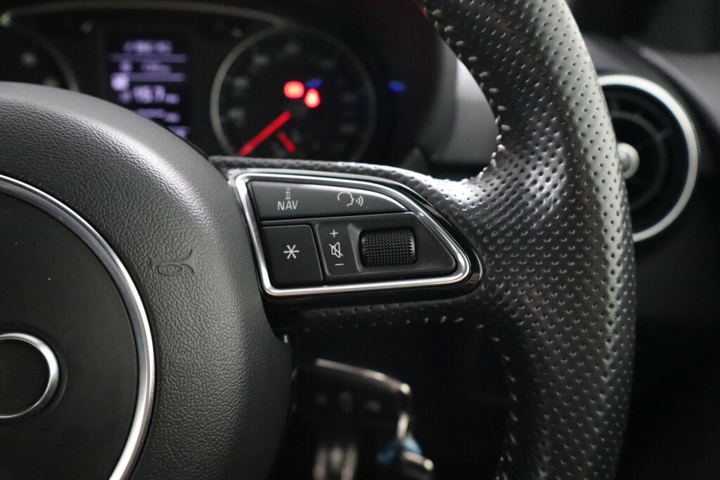 Audi A1 1.4 Tfsi Sport Black #16
