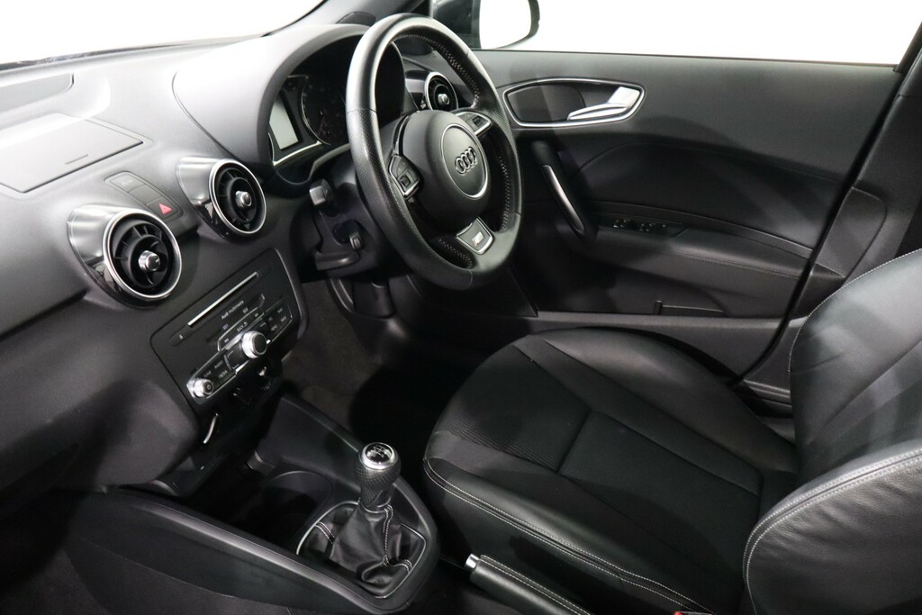 Audi A1 1.4 Tfsi Sport Black #10