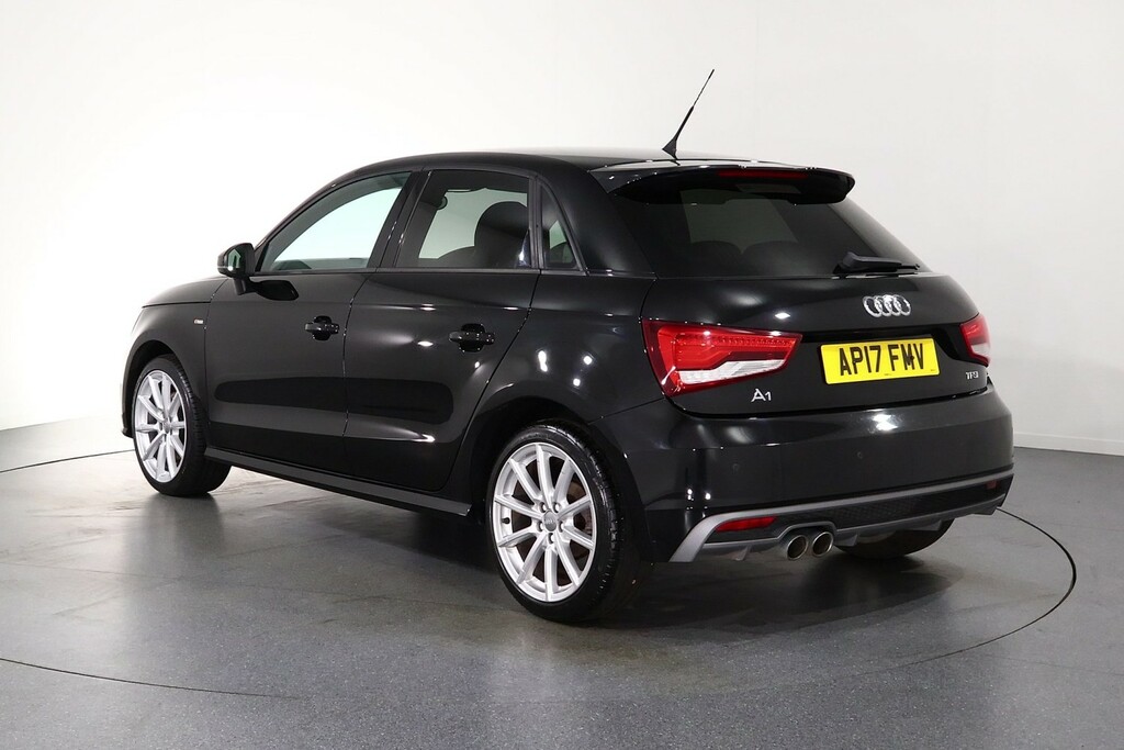 Audi A1 1.4 Tfsi Sport Black #5