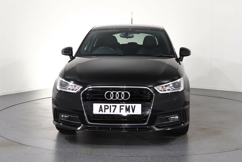 Audi A1 1.4 Tfsi Sport Black #2