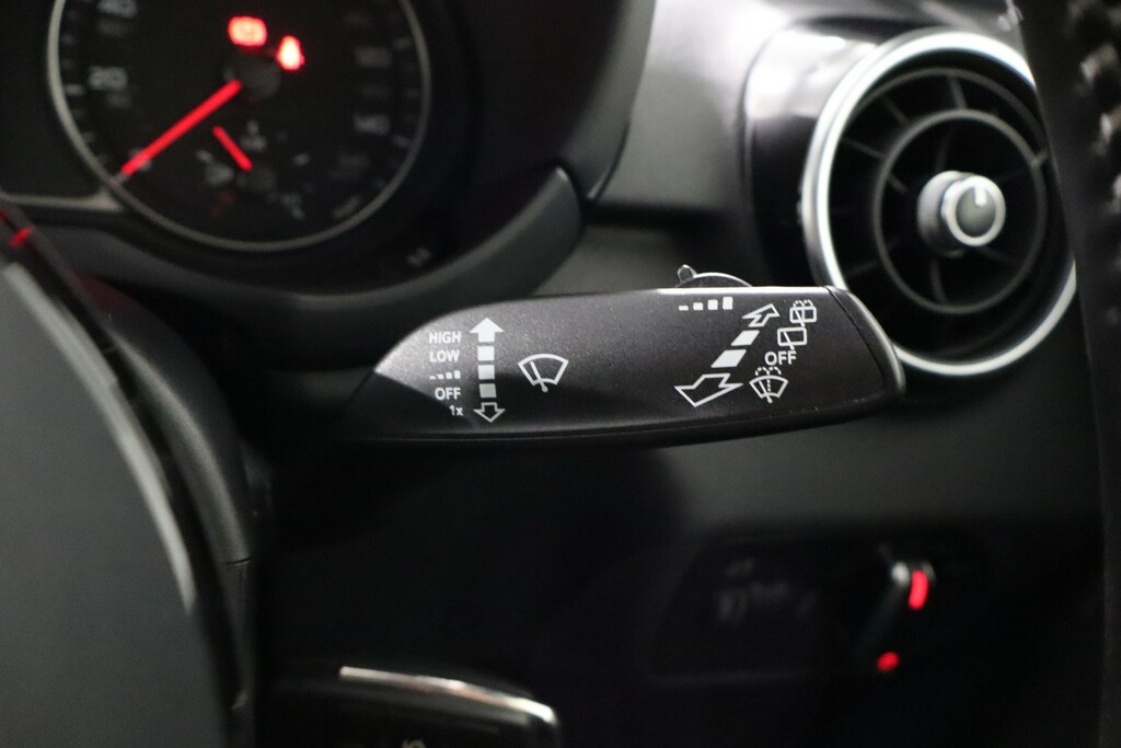 Audi A1 1.4 Tfsi Sport Black #17