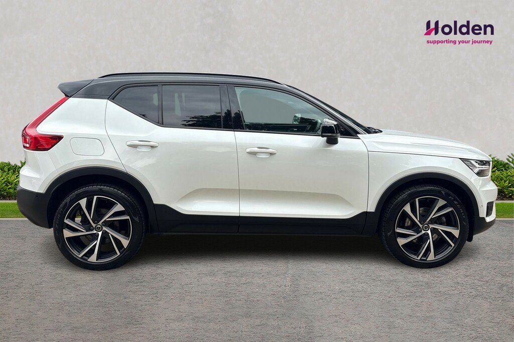 Volvo XC40 R-design Pro White #4