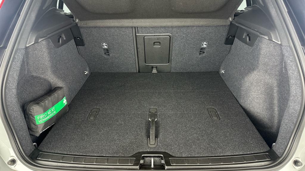 Volvo EX40 185Kw Ext Range Plus Black Editon 78Kwh Black #14