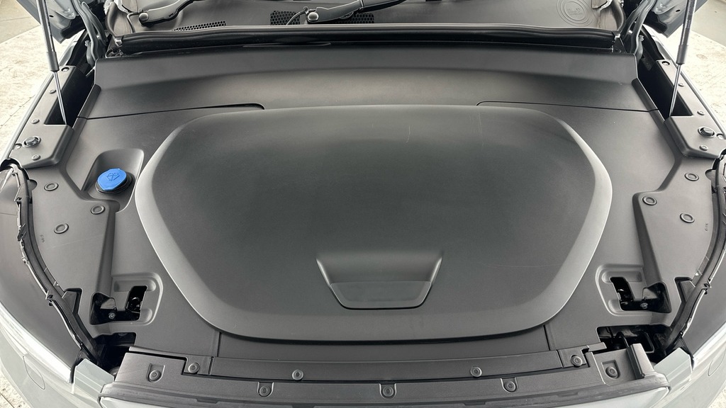 Volvo EX40 185Kw Ext Range Plus Black Editon 78Kwh Black #15