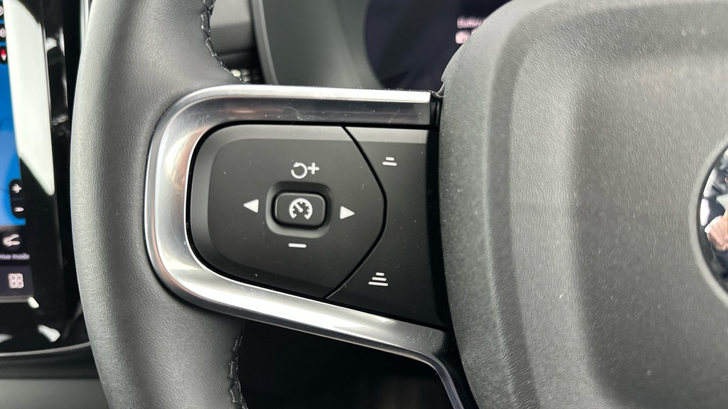Volvo EX40 185Kw Ext Range Plus Black Editon 78Kwh Black #19