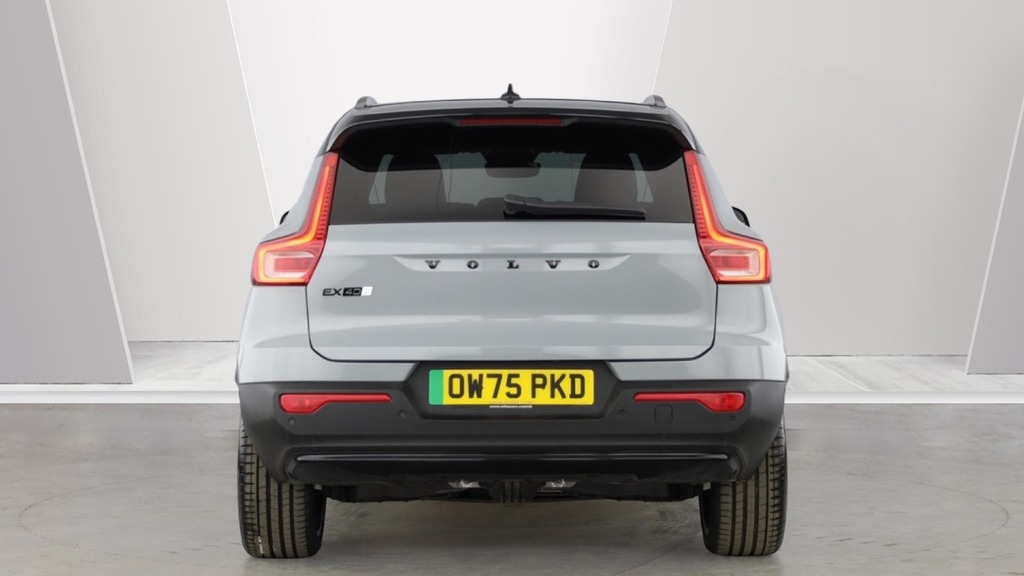 Volvo EX40 185Kw Ext Range Plus Black Editon 78Kwh Black #7
