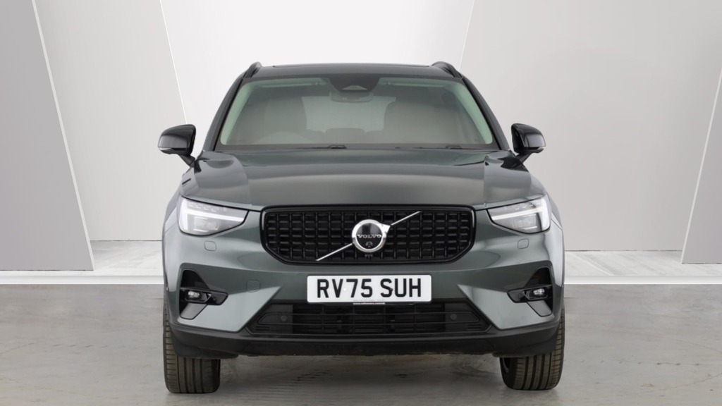 Volvo XC40 Ultra Dark Green #3