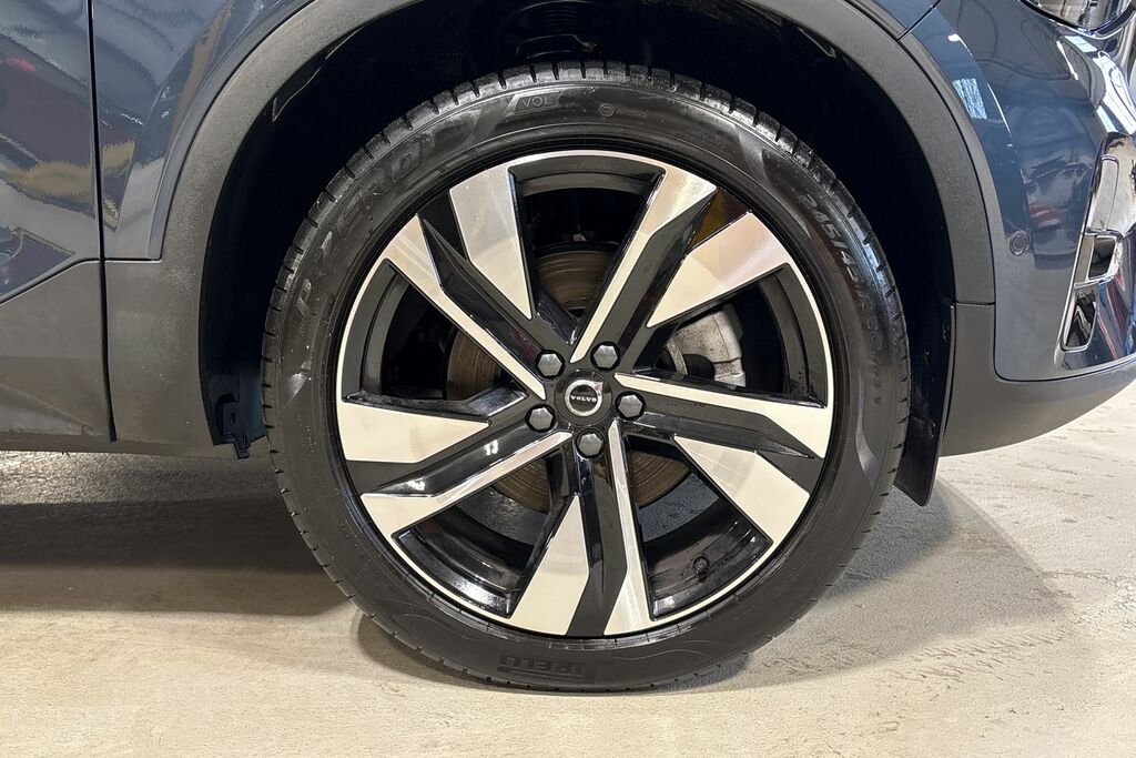 Volvo XC40 Ultra Dark Blue #5