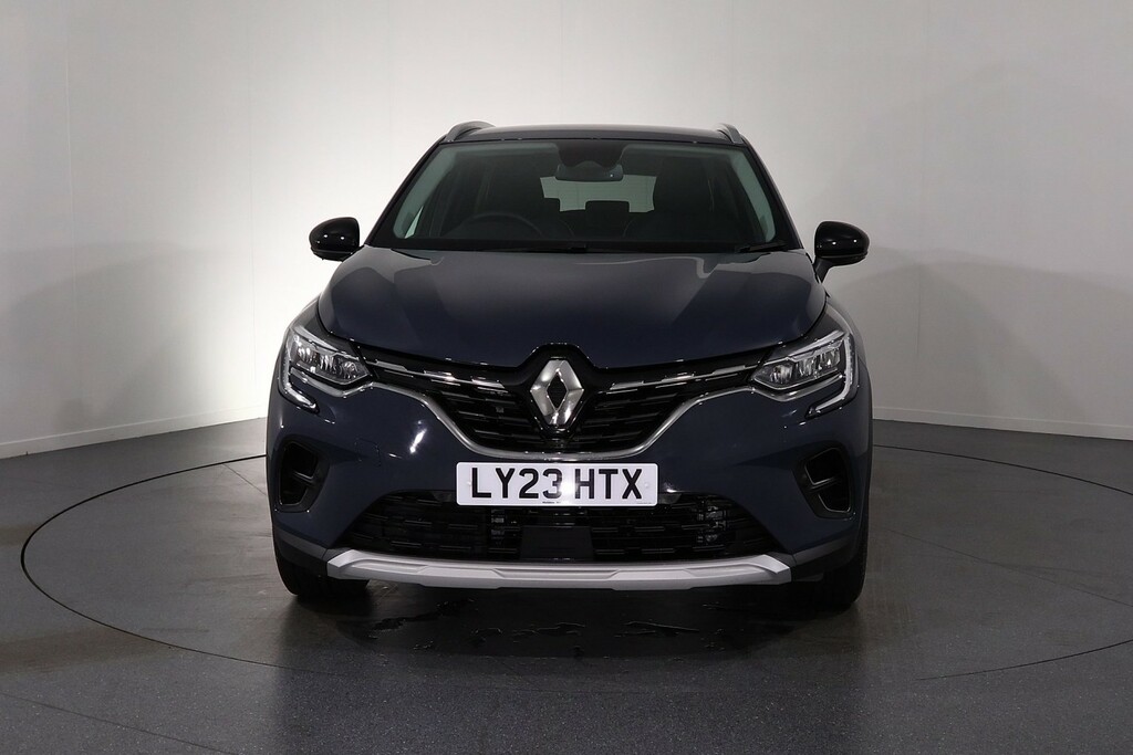 Renault Captur Techno Blue #2