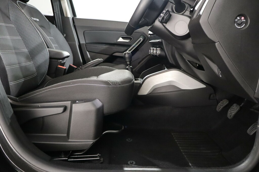Dacia Duster 1.3 Tce Extreme Se Edc Euro 6 Ss Black #32