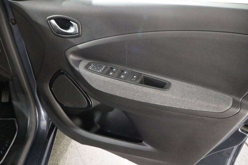 Renault Zoe I Business Plus Van White #28