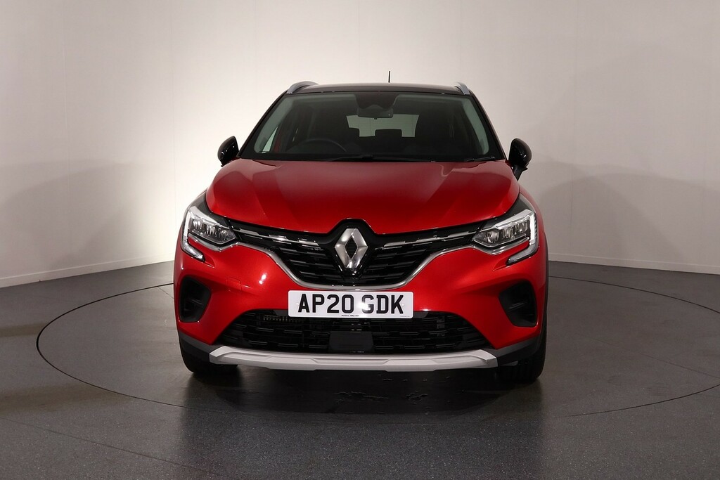 Renault Captur Iconic Red #2