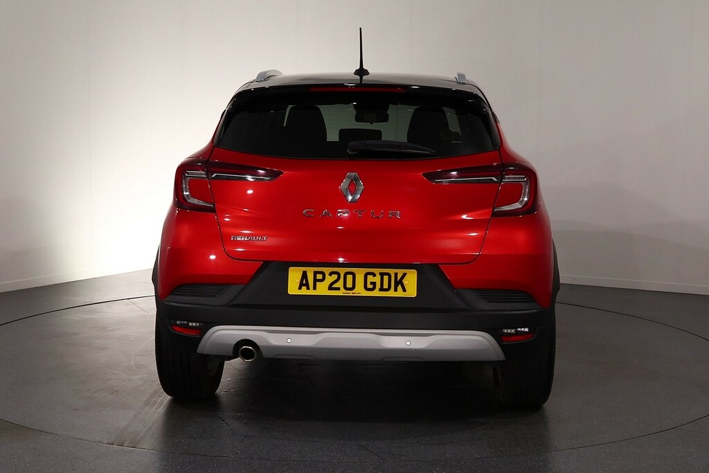 Renault Captur Iconic Red #6