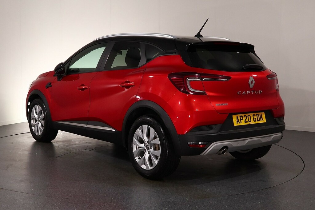 Renault Captur Iconic Red #5