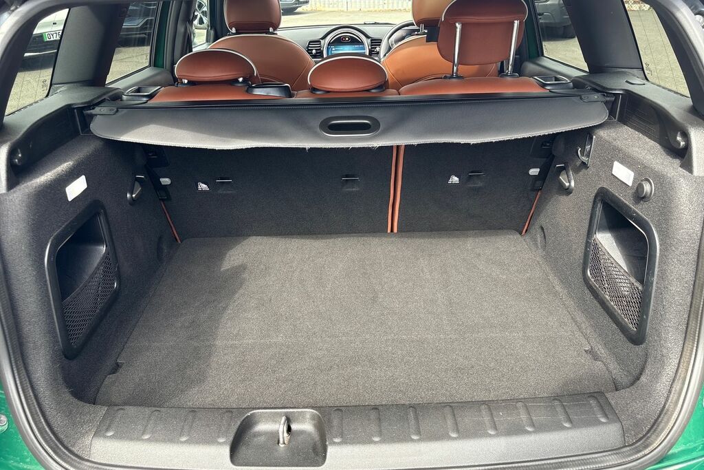 Mini Clubman Cooper Classic Silver #8