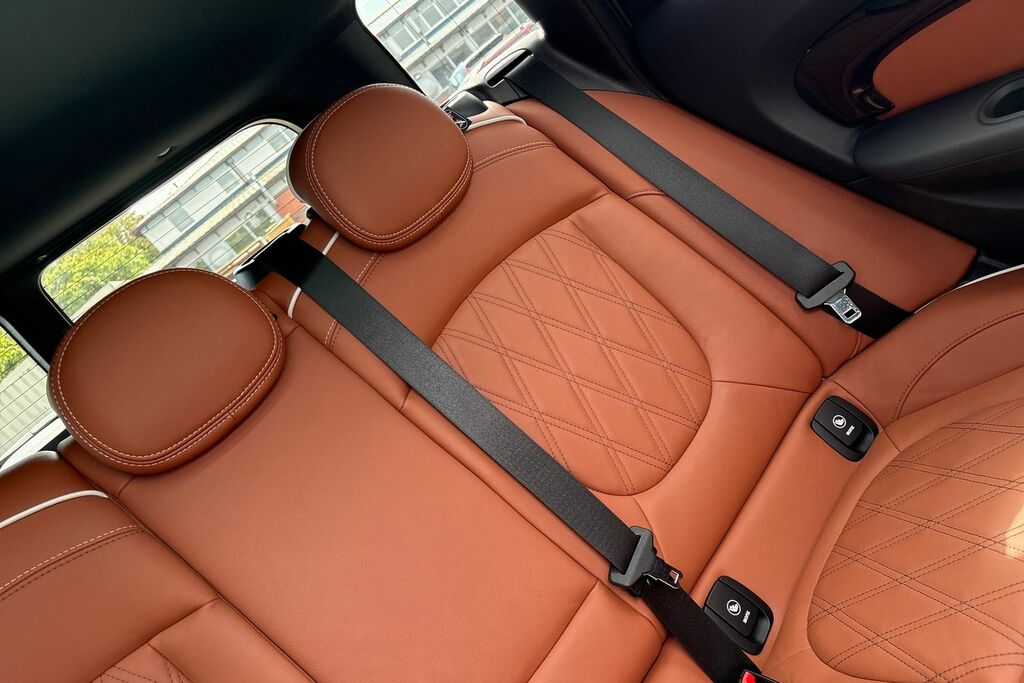 Mini Clubman Cooper Classic Silver #38