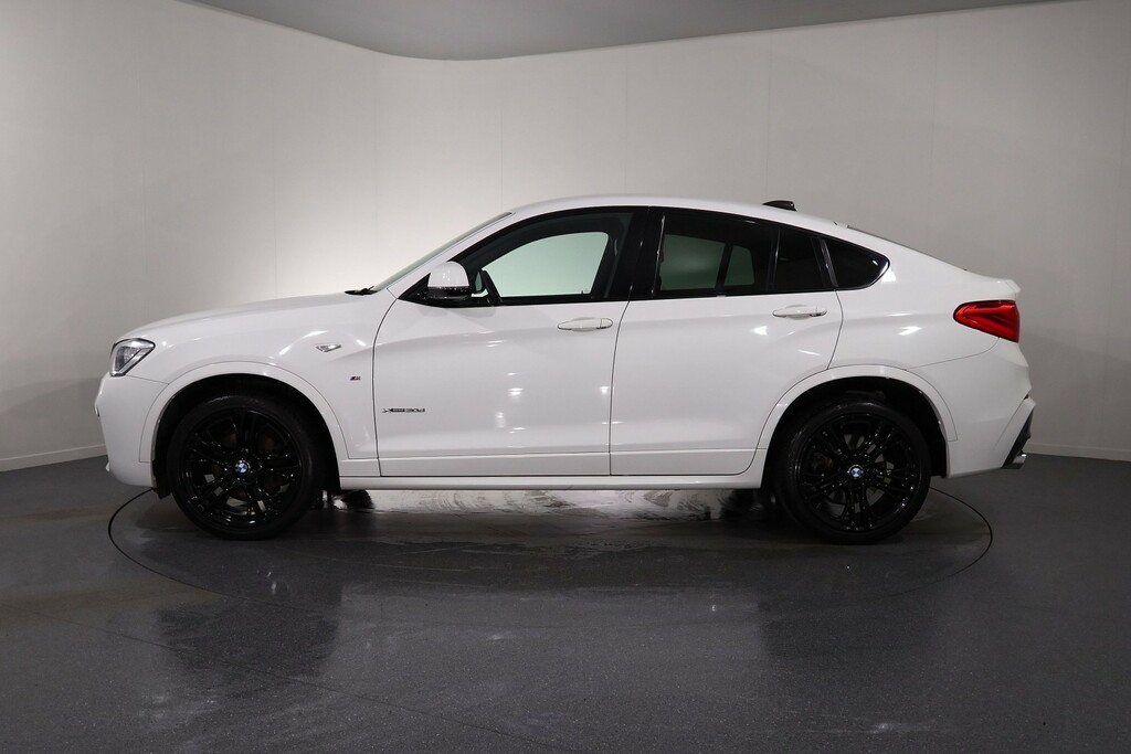 BMW X4 M M Sport White #4