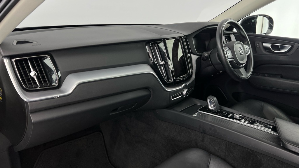 Volvo XC60 Inscription Expression Black #6