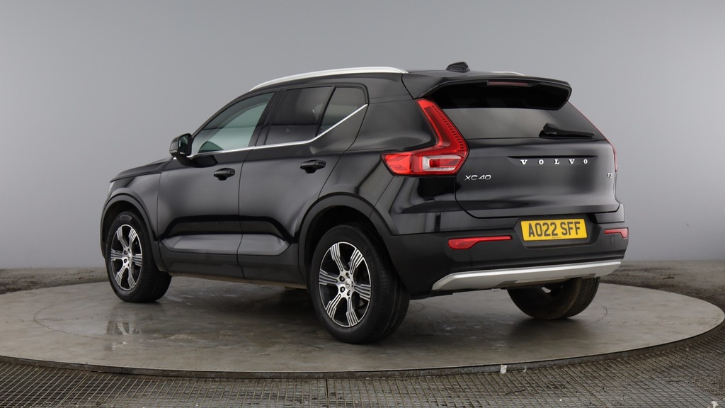 Volvo XC40 Inscription Black #3