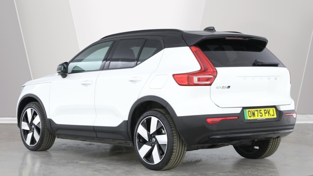 Volvo EX40 Ultra White #4