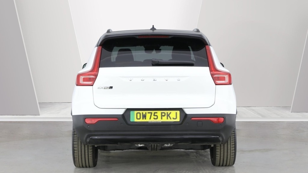 Volvo EX40 Ultra White #6