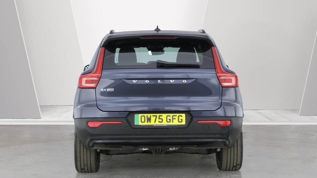 Volvo EX40 185Kw Extended Range Ultra 78Kwh White #7