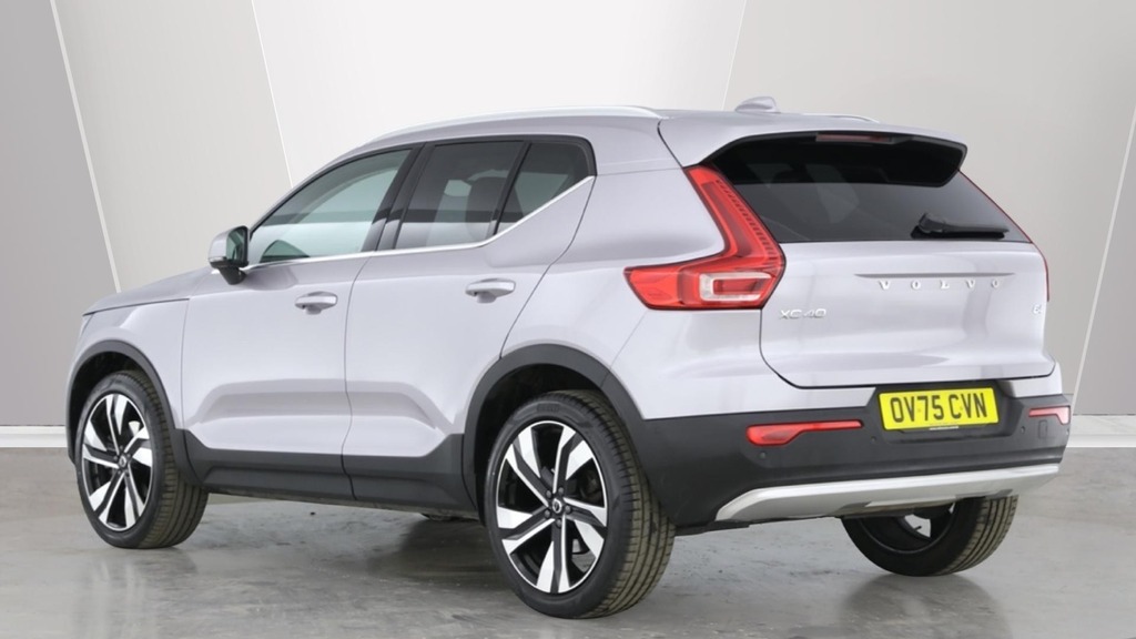 Volvo XC40 Ultra Bright Silver #6
