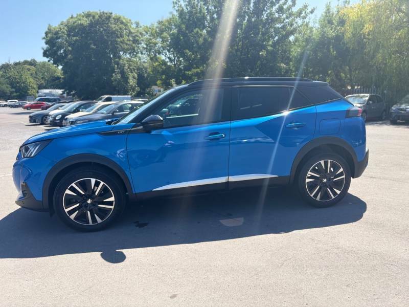 Peugeot 2008 1.2 Puretech 155 Gt Premium Eat8 Blue #4