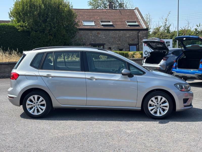 Volkswagen Golf SV 1.4 Tsi Se Silver #2