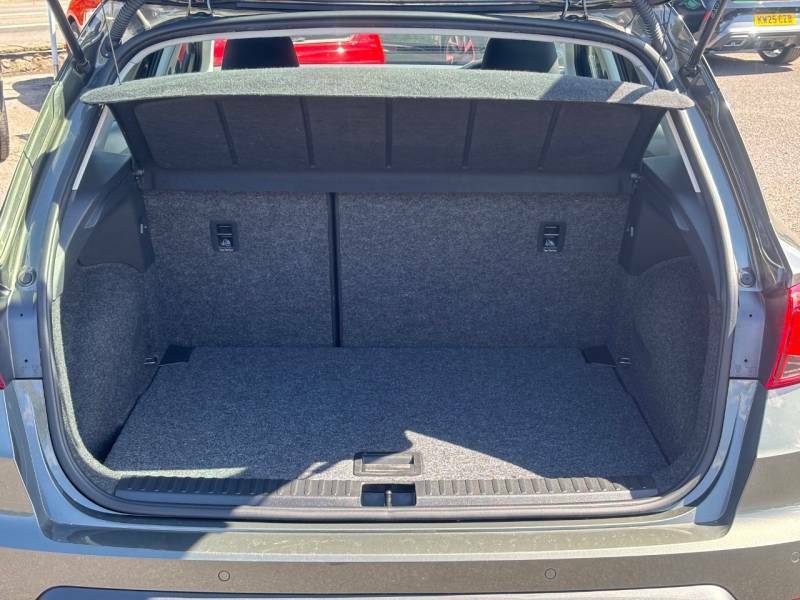 Seat Arona 1.0 Tsi Se Technology Green #6