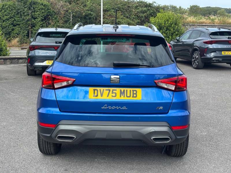 Seat Arona 1.0 Tsi 115 Fr Dsg Blue #4