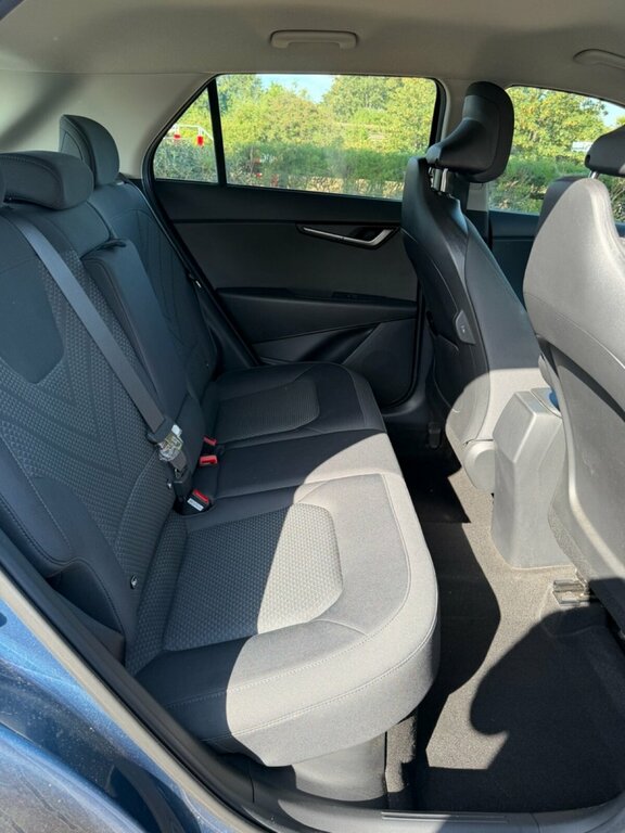 Kia Niro 1.6 Gdi Hybrid 2 Dct Red #17