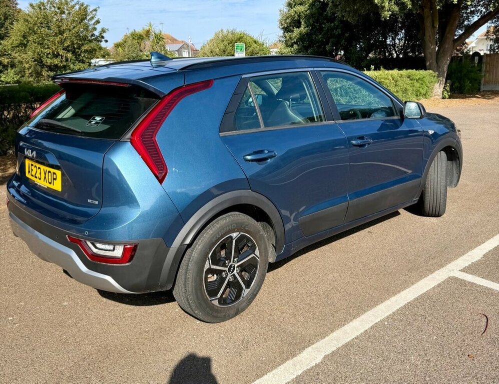 Kia Niro 1.6 Gdi Hybrid 2 Dct Red #7