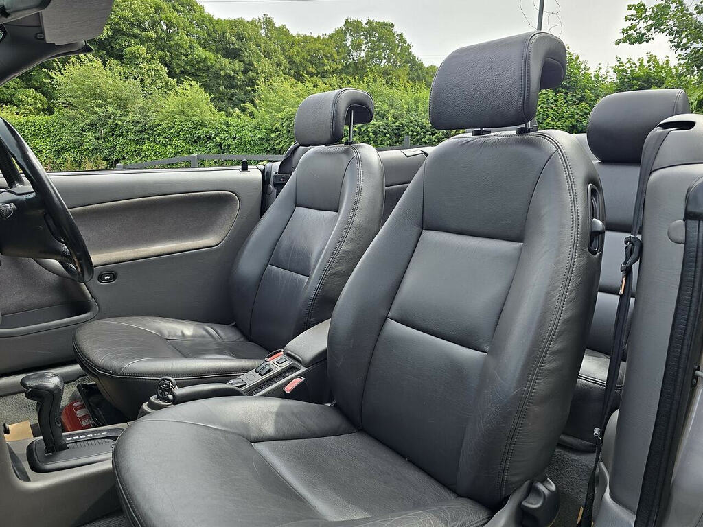 Saab 9-3 Saab 9-3 2.0T Se Convertible Grey #3