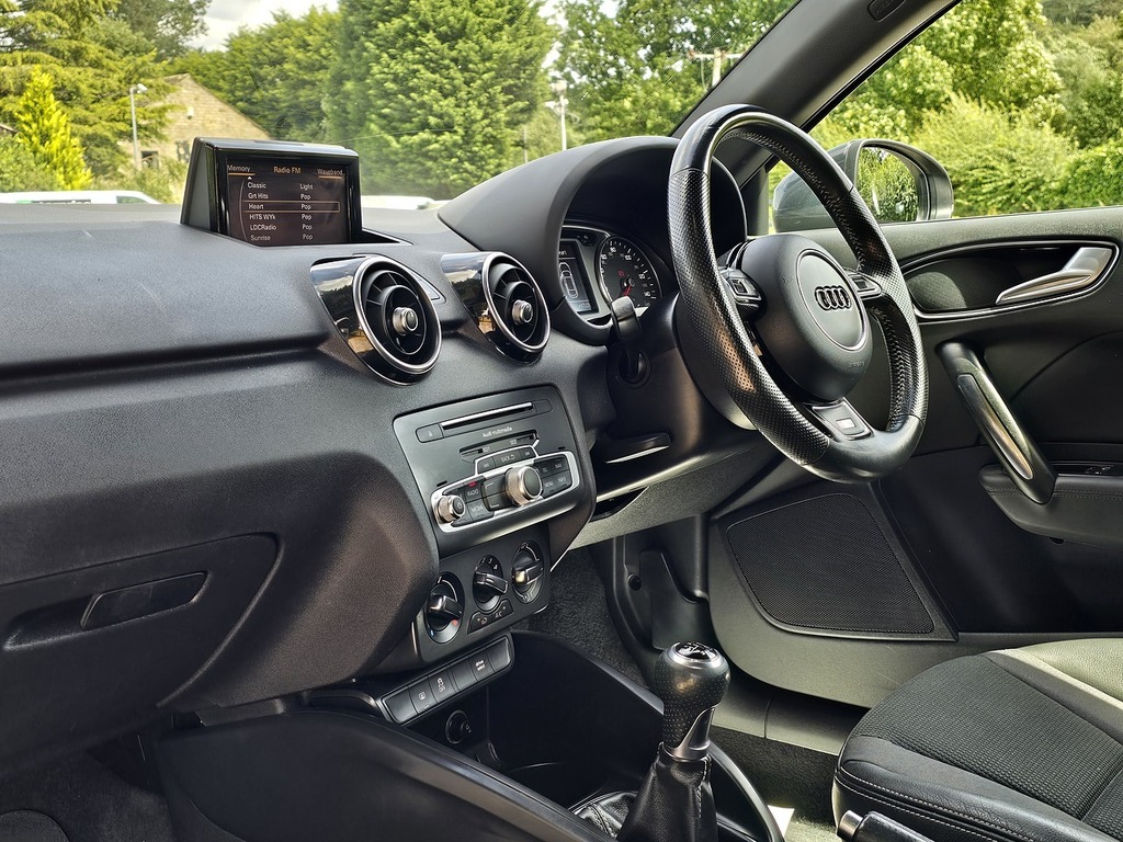 Audi A1 Tfsi S Line Grey #2