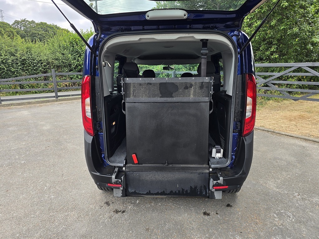 Fiat Doblo N1 Active Blue #4